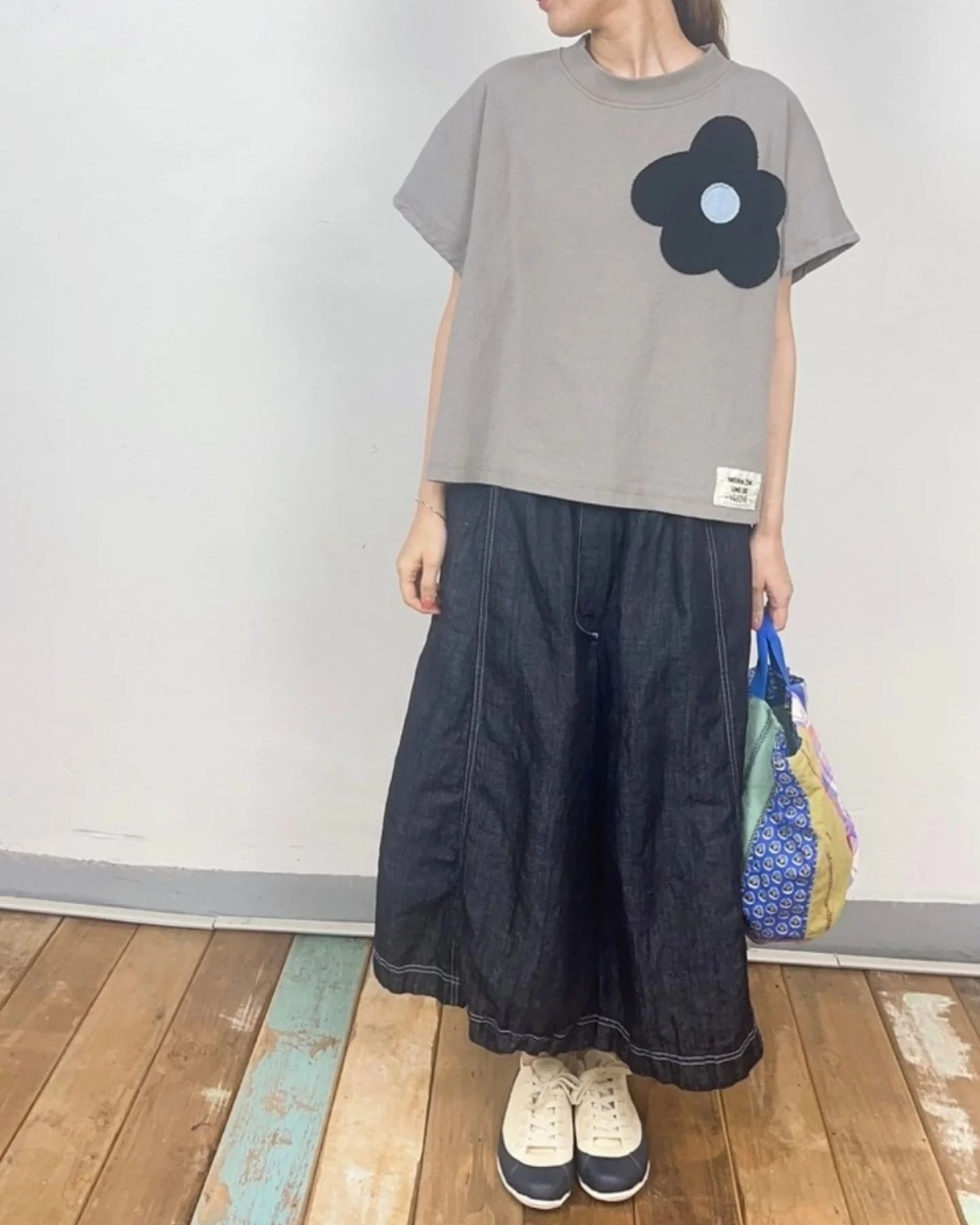 韓 單顆大花上衣 3色 size