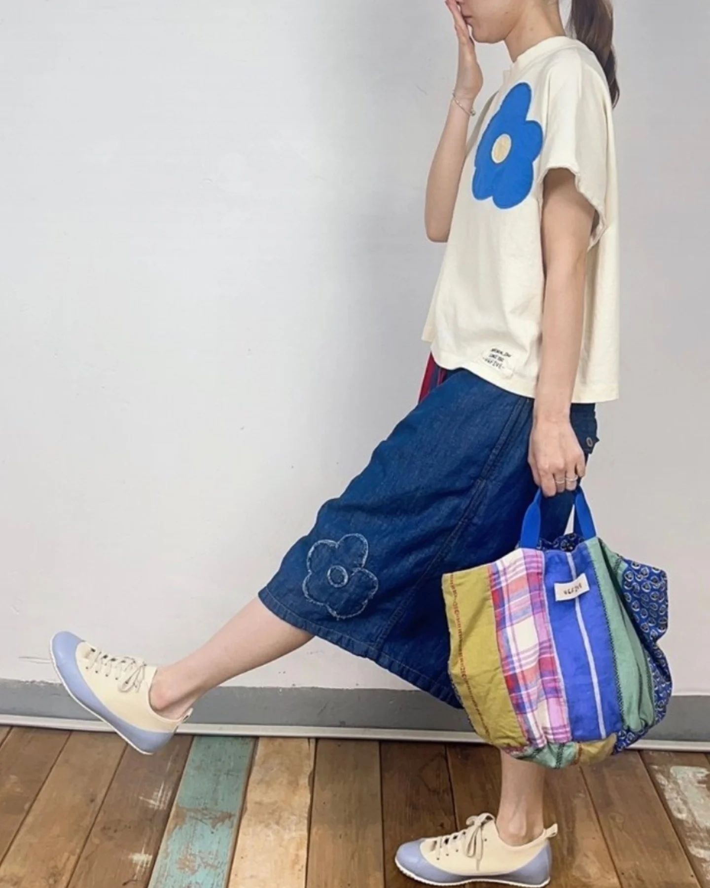 韓 單顆大花上衣 3色 size