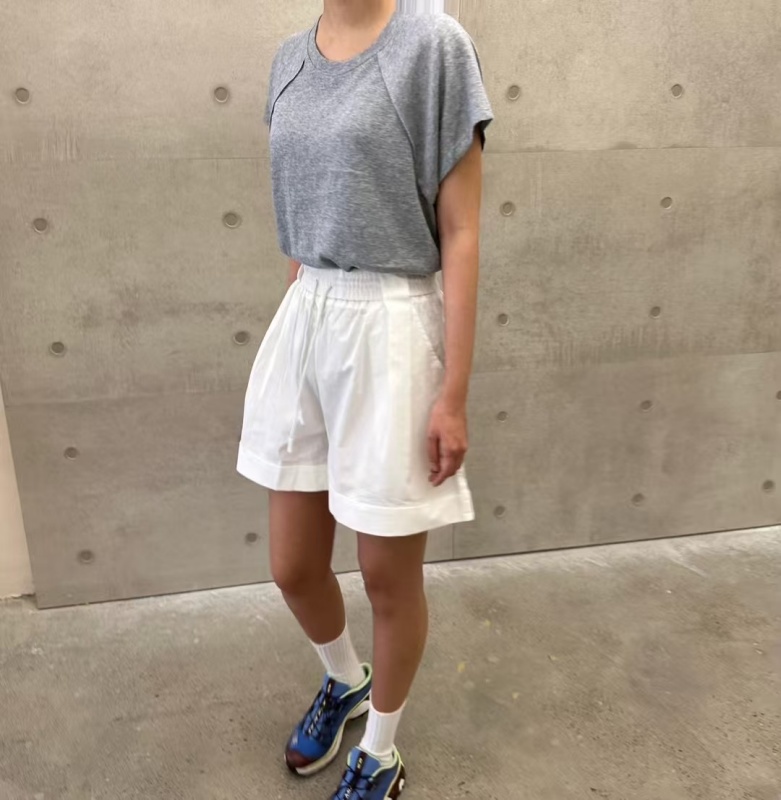 韓 車線圓領上衣 3色 size