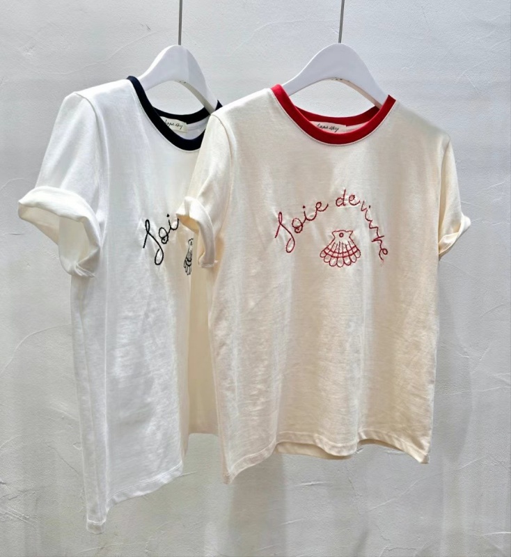 韓 領配色刺繡英文字上衣 2色 size