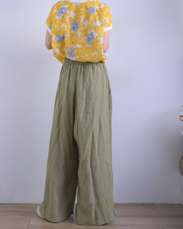 韓 點點花上衣 3色 size