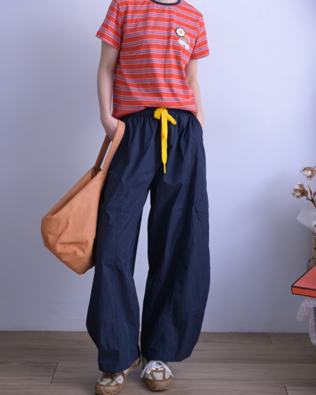 韓 彩虹條文上衣 4色 size