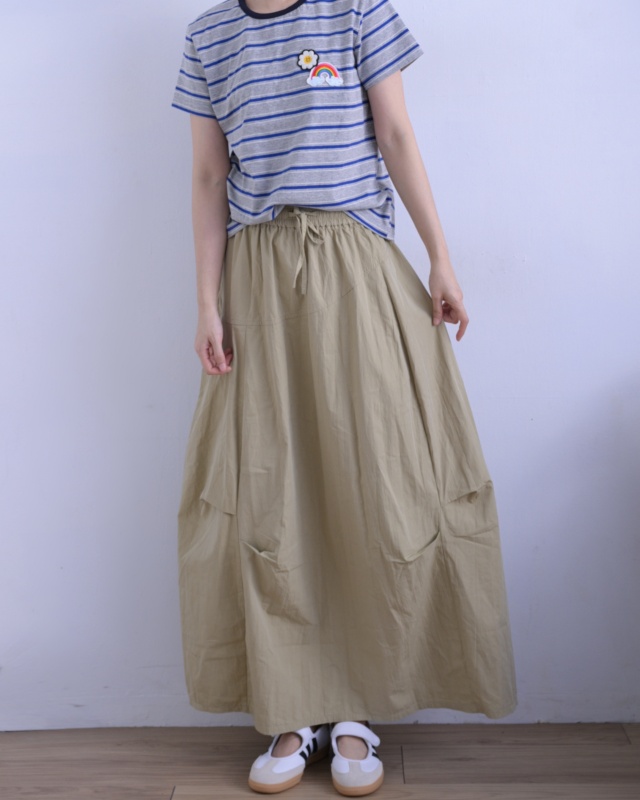 韓 彩虹條文上衣 4色 size