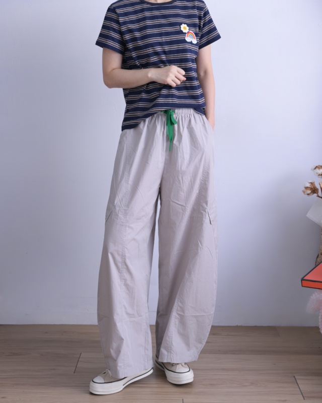 韓 彩虹條文上衣 4色 size