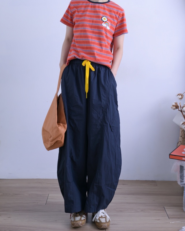 韓 彩虹條文上衣 4色 size