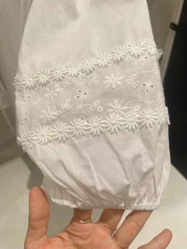 韓 小織花V綁帶上衣 size