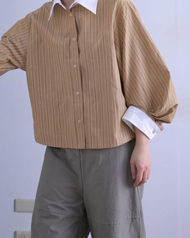 韓 造型袖條文襯衫 3色 size