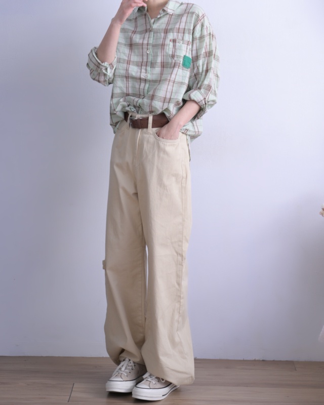 韓 大小口袋格文襯衫 size