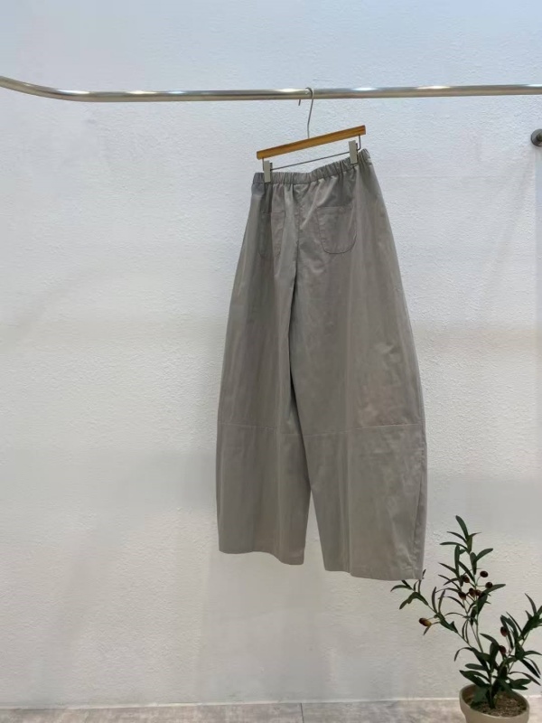 韓 小腿車線寬褲 2色 size