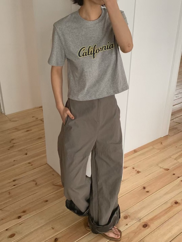 韓 褲管迷彩大寬褲 2色 size