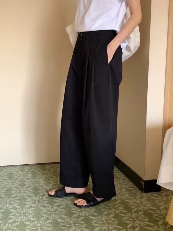 韓 褲管反摺休閒寬褲 四色 size