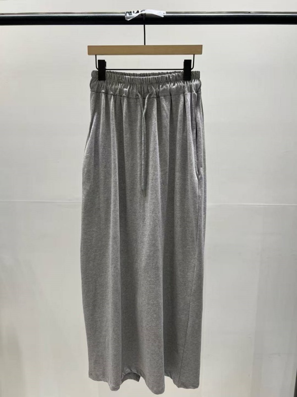 韓 後開岔綁帶長裙 2色 size