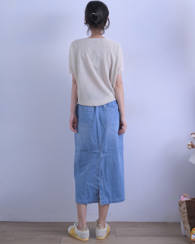 韓 淺刷色牛仔裙 size
