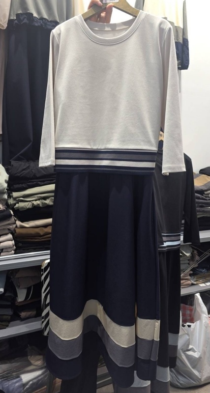 韓 粗條假兩件式長洋 2色 size