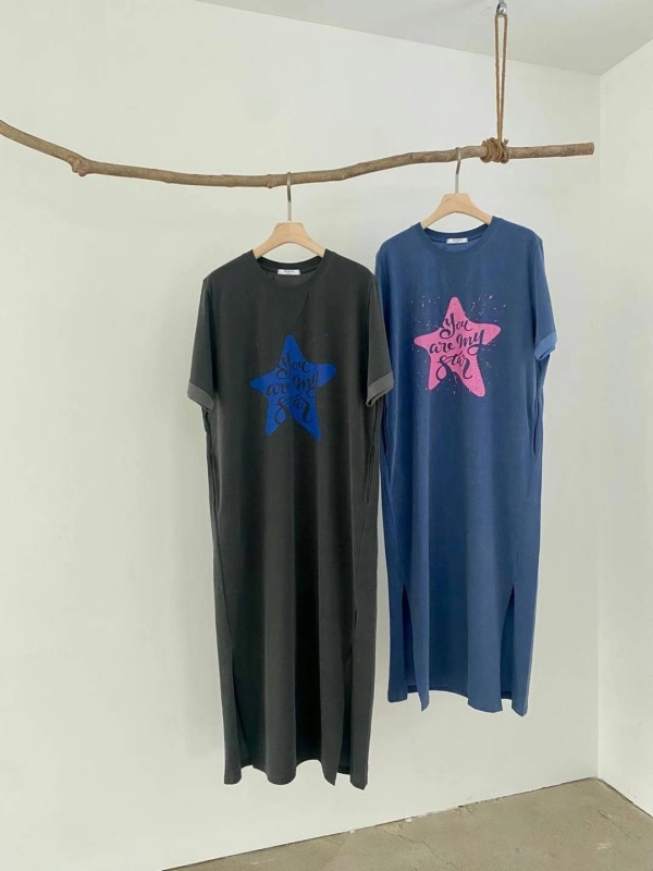 韓 側開岔星星長洋 2色 size