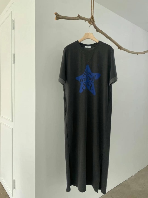 韓 側開岔星星長洋 2色 size