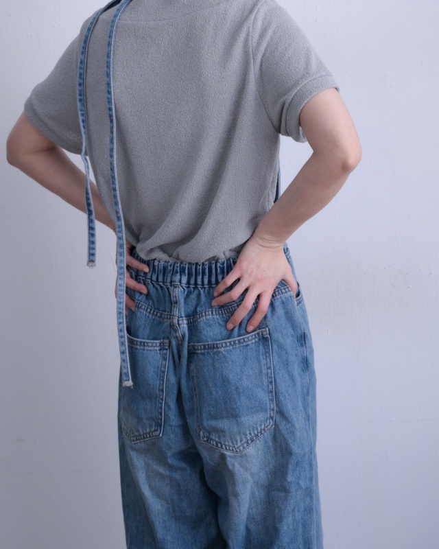 韓 破損風牛仔吊帶褲 size
