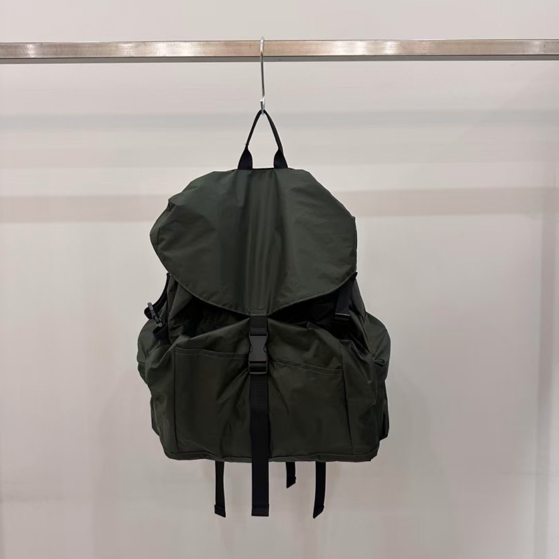韓 素色尼龍後背包 2色 size