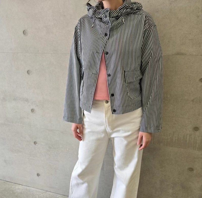 韓 前口袋拉鍊短版連帽外套 3色 size