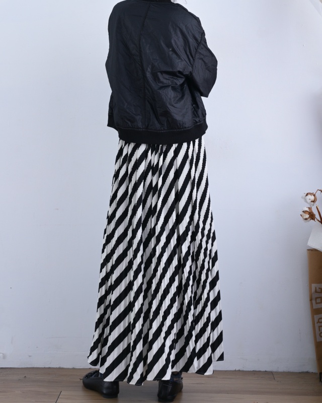 韓 皺皺短版外套 size