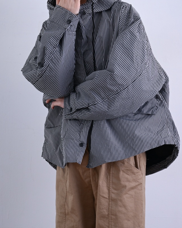 韓 小格文短版外套 size