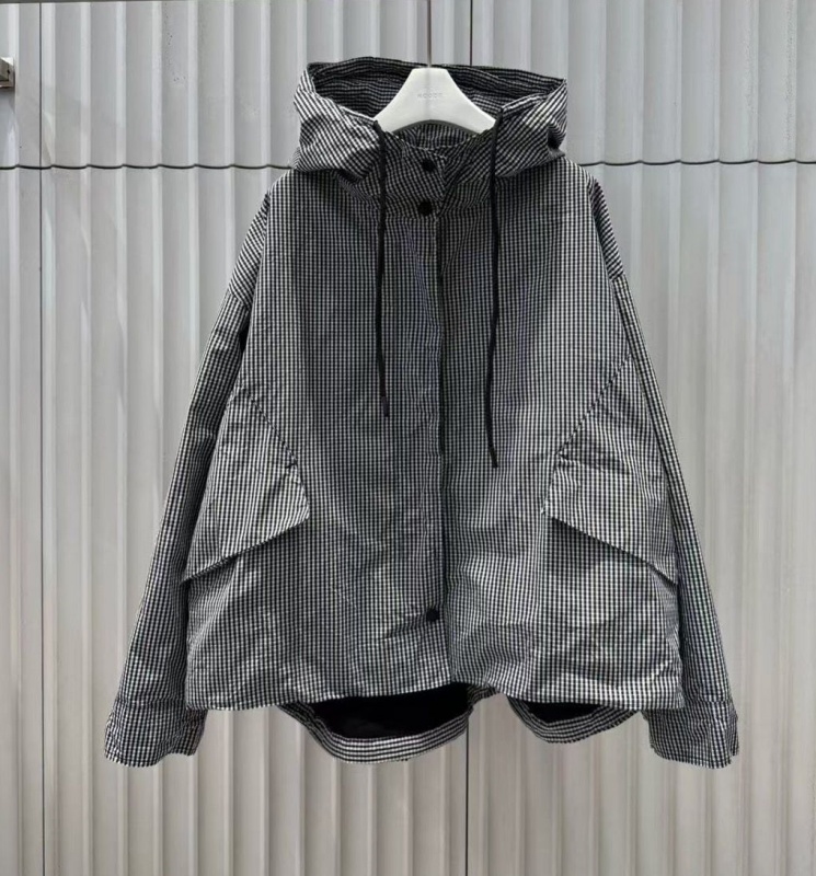 韓 小格文短版外套 size