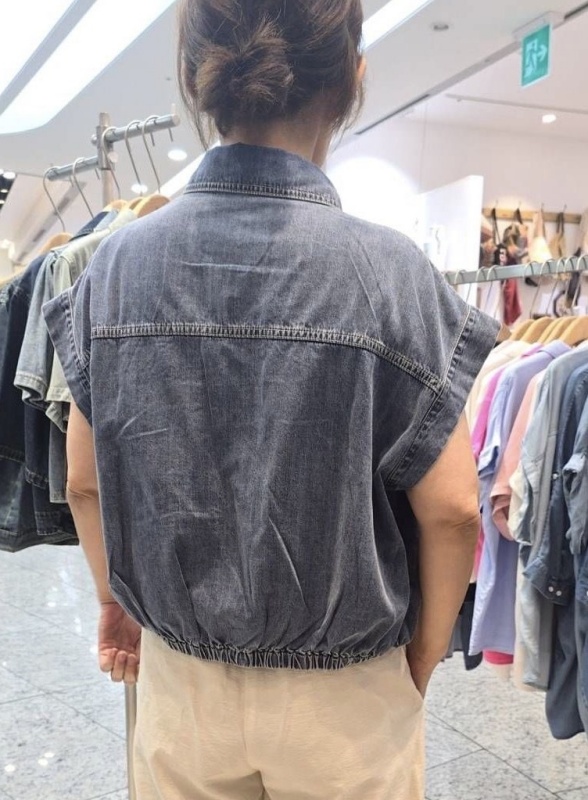韓 短版牛仔外套 size