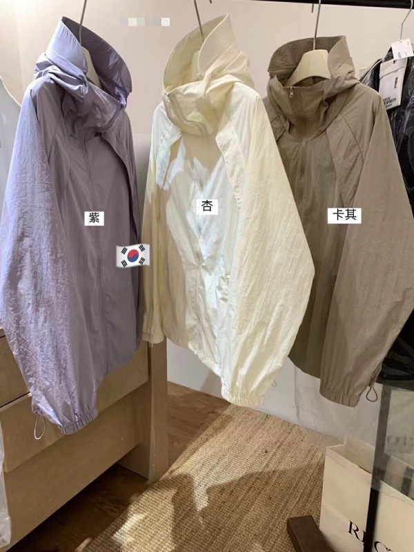 韓 短版防風連帽外套 3色 size
