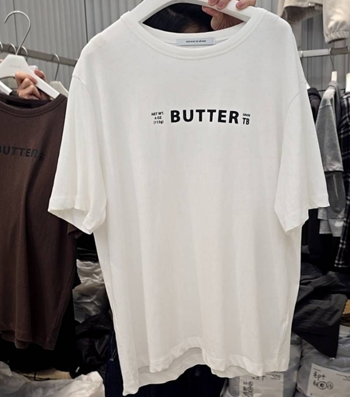 韓 BUTTER上衣 2色 size