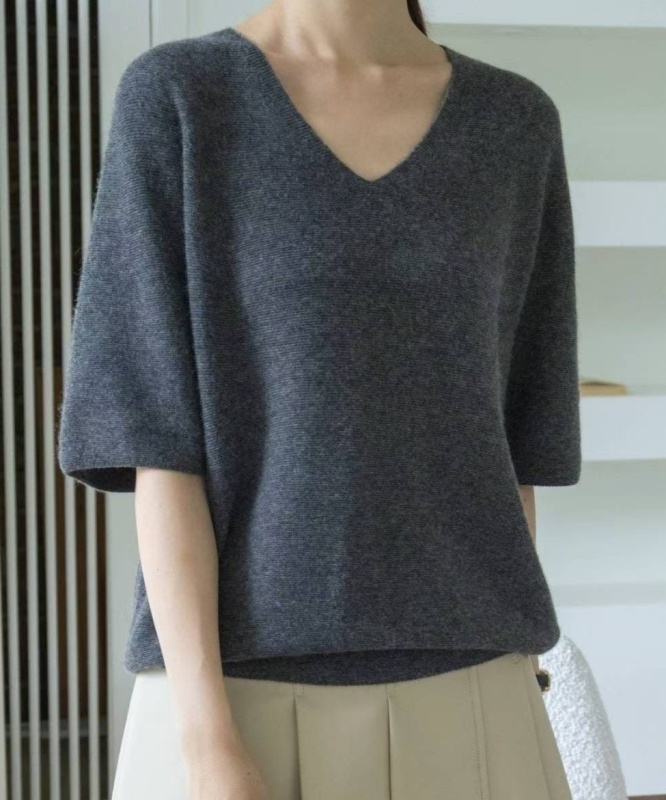 韓 V領素色上衣 3色 size