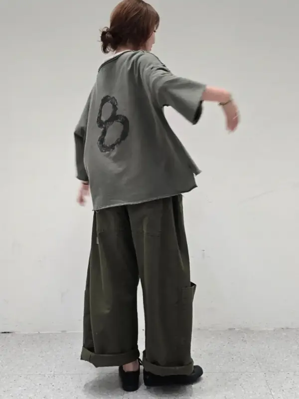 韓 背8寬版上衣  4色
