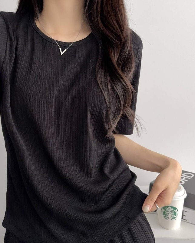 韓 細壓摺短袖上衣 2色 size