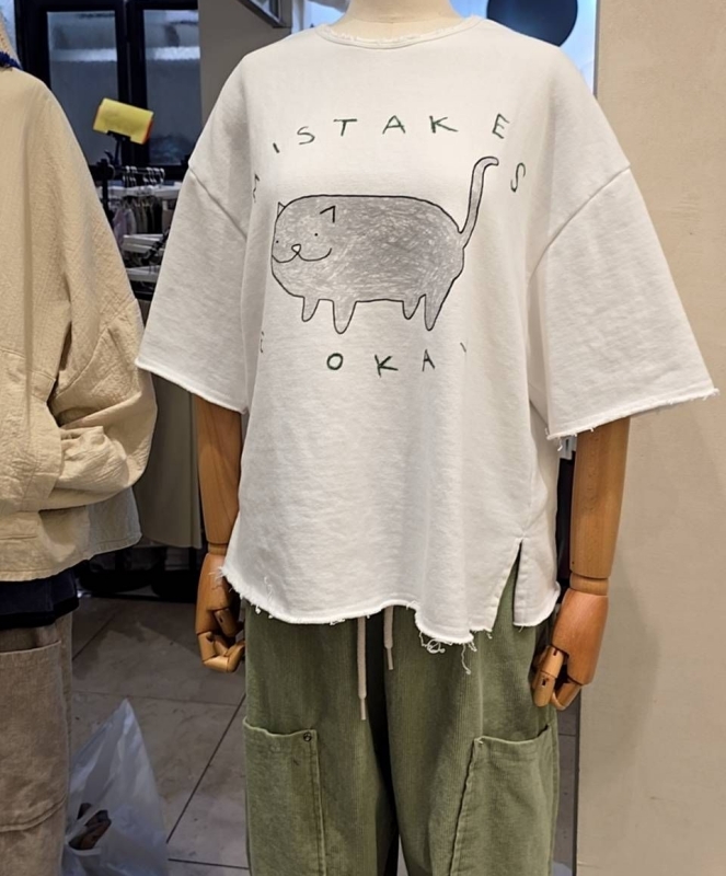 韓 肥咪上衣 3色 size