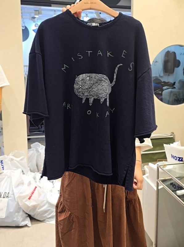 韓 肥咪上衣 3色 size