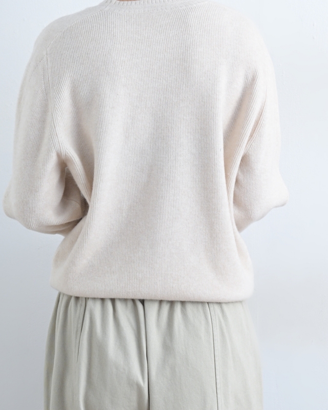 韓 圓領弧形針織上衣 4色 size