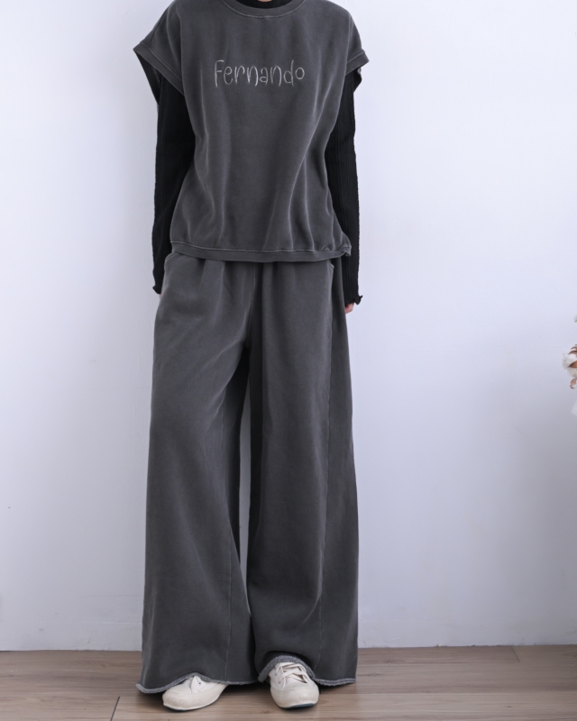 韓 英文字磨毛半袖上衣 2色 size