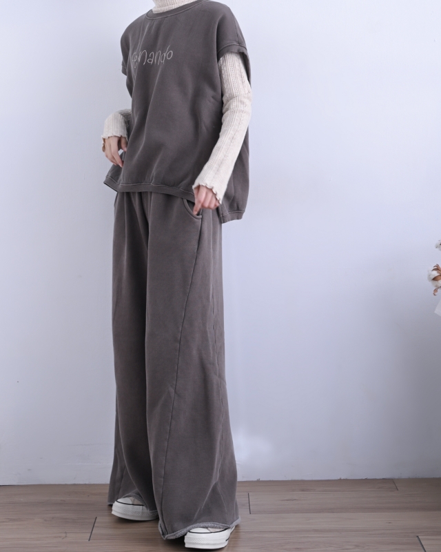 韓 英文字磨毛半袖上衣 2色 size