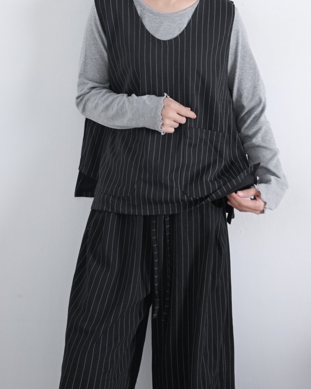 韓 細坑條捲捲邊長袖上衣 8色 size