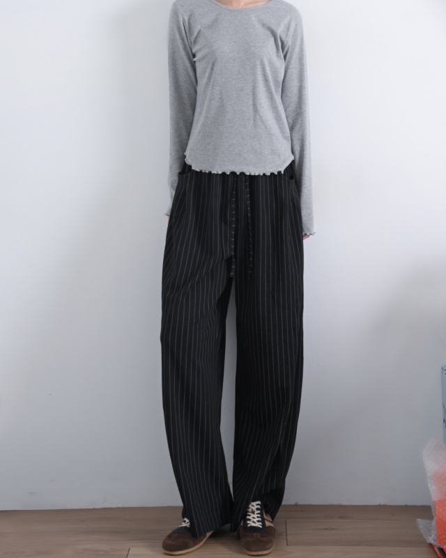 韓 細坑條捲捲邊長袖上衣 8色 size