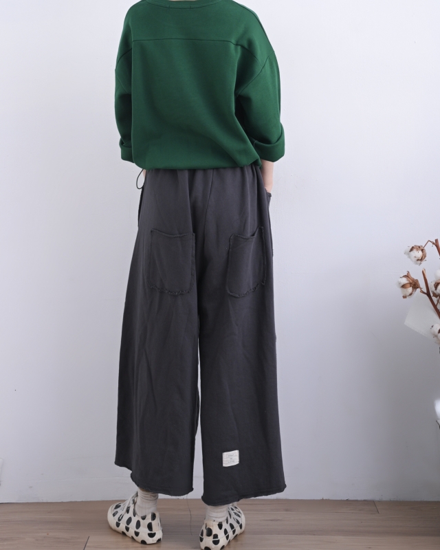韓 線條微笑上衣 2色 size