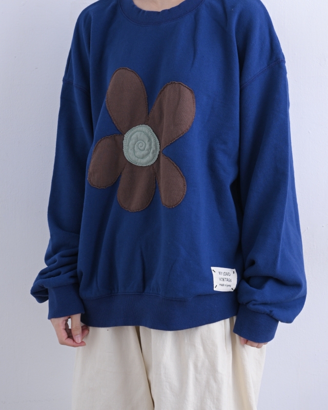 韓 單顆大花上衣 2色 size