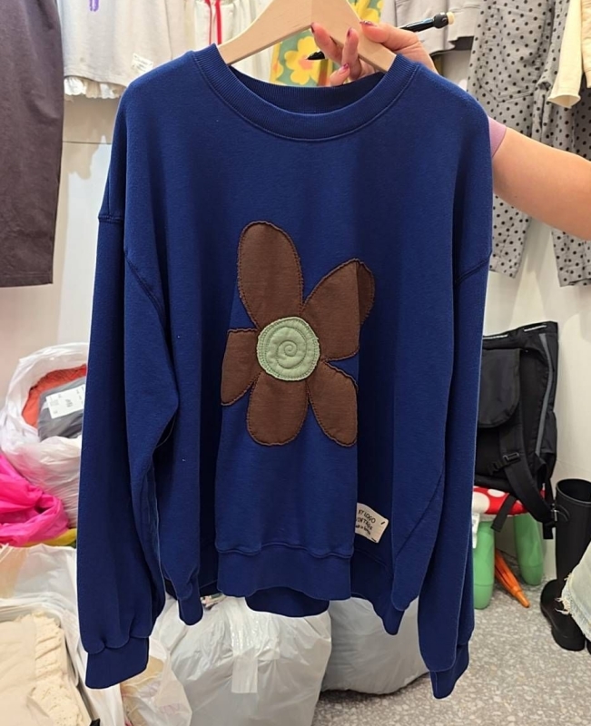 韓 單顆大花上衣 2色 size