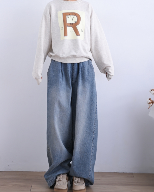 韓 大R數字上衣 2色 size