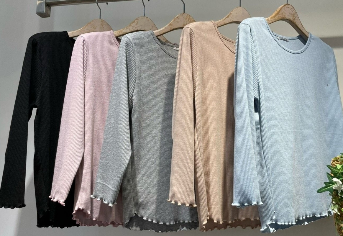 韓 粗坑條捲捲邊八分袖上衣 7色 size