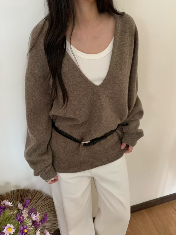 韓 大V素色上衣  3色