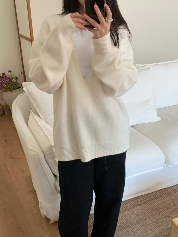 韓 大V素色上衣  3色