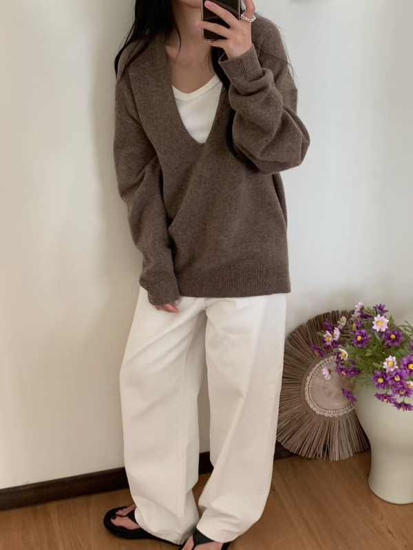 韓 大V素色上衣  3色