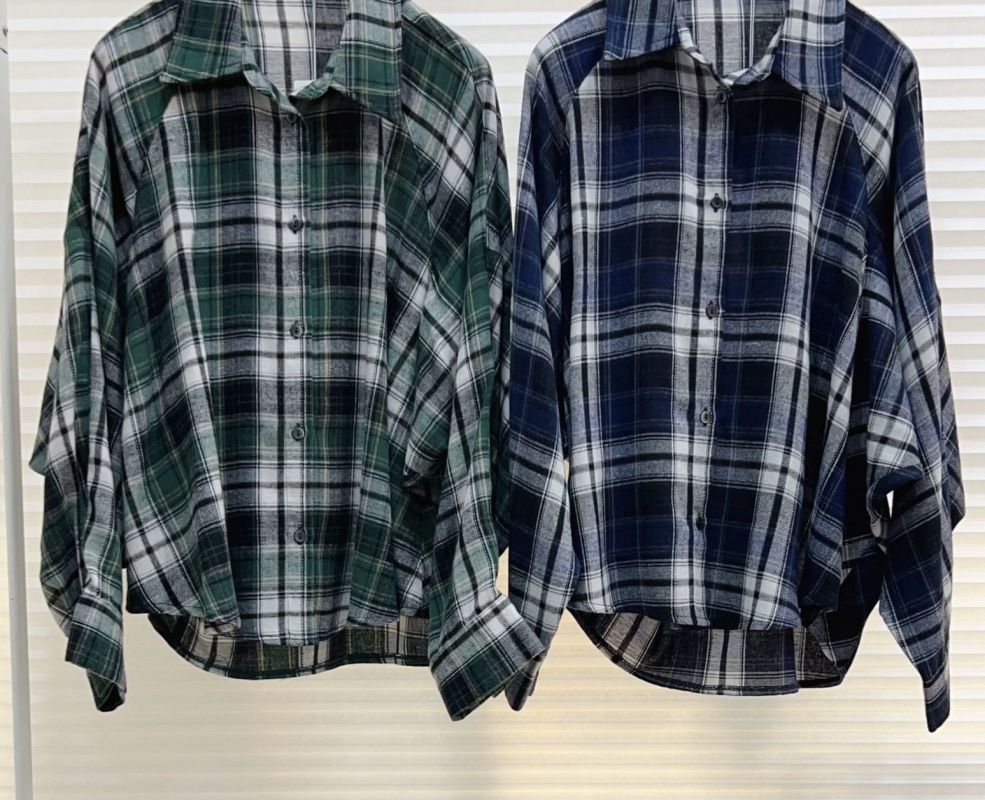 韓 白線格文襯衫 2色 size