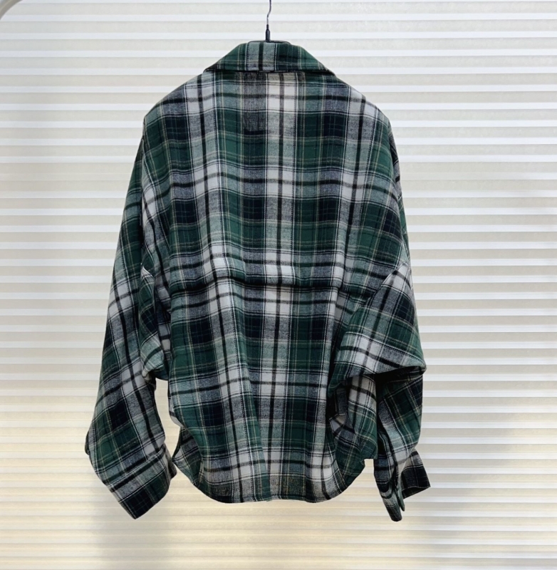 韓 白線格文襯衫 2色 size