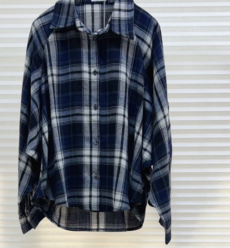 韓 白線格文襯衫 2色 size